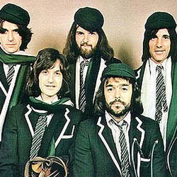 I'm In Disgrace Ukulele Chords by The Kinks