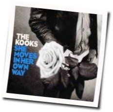 She Moves In Her Own Way Chords by The Kooks