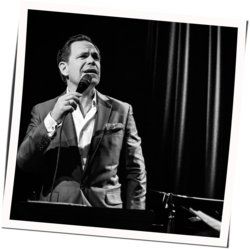 The Little Drummer Boy Chords by Kurt Elling