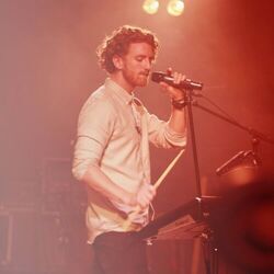 Hold On Chords by Kygo