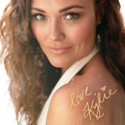 Outdoor Voices Chords by Kylie Morgan