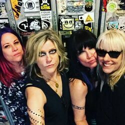 One More Thing Bass tabs by L7