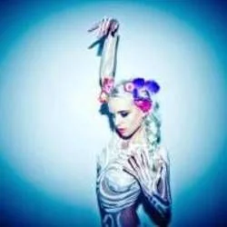 Raise The Dead Chords by Kyla La Grange