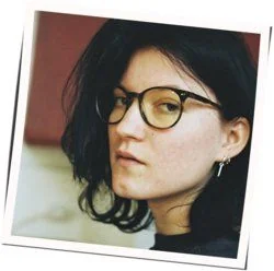 To Live Underwater Chords by La Loye