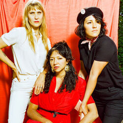 Here On Earth Bass tabs by La Luz
