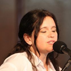 Filhos Das Estrelas Chords by Elizabete Lacerda