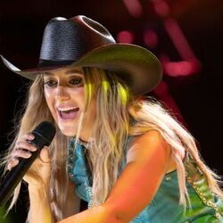 I Wished I Loved You More Chords by Lainey Wilson
