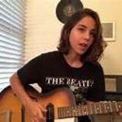 Tantos Erros Chords by Lais Peroli
