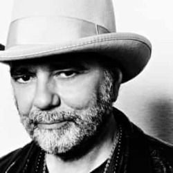 Red Acoustic by Daniel Lanois