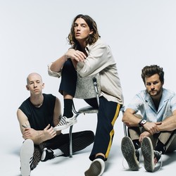 I Die First Chords by LANY