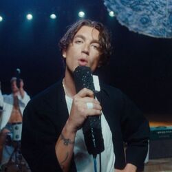 Love At First Fight Chords by LANY