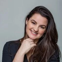 Promessa Chords by Larissa Cardoso