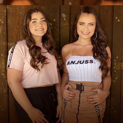 Compartilhando Indiretas Chords by Larissa E Isabela