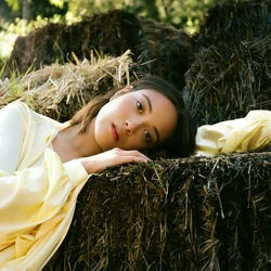 Just Like Chet Chords by Laufey