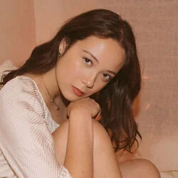 Winter Wonderland Bass Tab by Laufey