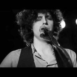 When I Fall Chords by Laupaire