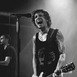 Your God Gods Dick Bass Tab by Laura Jane Grace