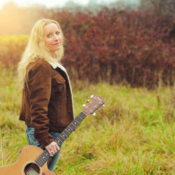 This Much Chords by Laura Sawosko