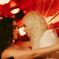 Lauren Jauregui, Snow Tha Product chords for Piña