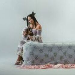 Lauryn Kovacs chords for Perfectly fine