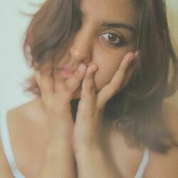 Lavanya Ayren chords for But i survive