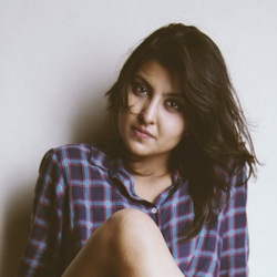 Lavanya Ayren chords for Like a leaf in autumn