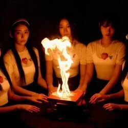 Burn The Bridge Intro Tab by Le Sserafim (르세라핌)