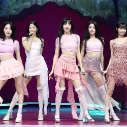 Perfect Night Intro by Le Sserafim (르세라핌)