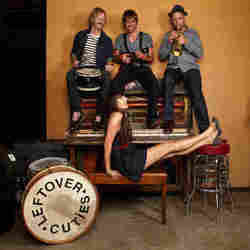 When You're Smiling Chords by Leftover Cuties