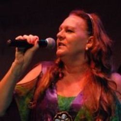 A Luz Do Norte Chords by Leila Hoffmann