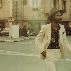Cuarenta Mil Chords by Leiva