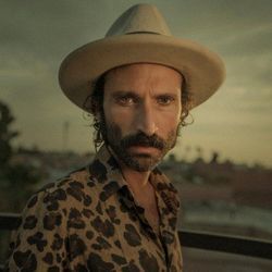 Peligrosamente Dark Chords by Leiva