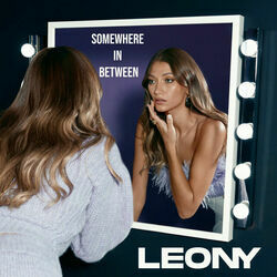 Somewhere In Between Chords by Leony