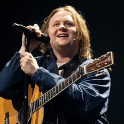 Wish You The Best Live by Lewis Capaldi