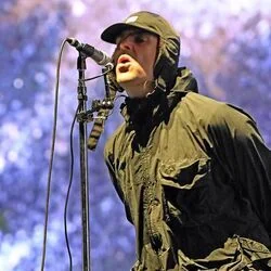 Half The World Away Chords by Liam Gallagher