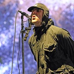 Half The World Away Chords by Liam Gallagher