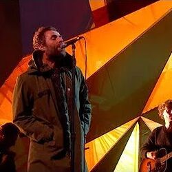 Liam Gallagher chords for Live forever