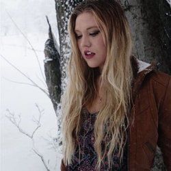 Treat Everyone With Love Chords by Lillian Hepler