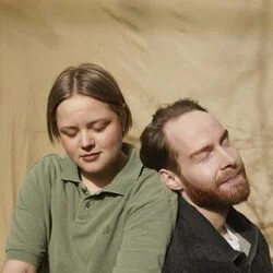 Kinder Haben Chords by Lina Maly