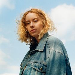 Tribute Chords by Lizzie Reid
