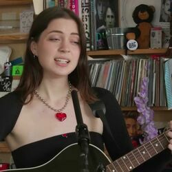 Emma Live Chords by Lizzy McAlpine