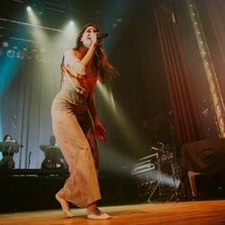 Hate To Be Lame Acoustic Live Tabs by Lizzy McAlpine