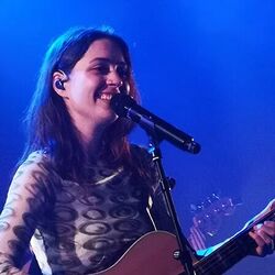 Over Country Live Tab by Lizzy McAlpine