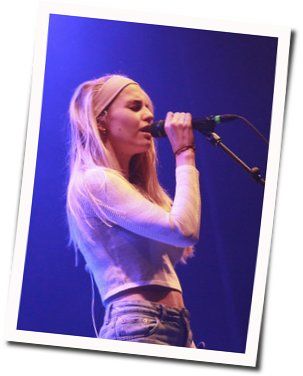 What A Day Chords by London Grammar