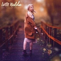 Bag Full Of Dreams Chords by Lotte Walda