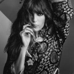 Left Behind Chords by Lou Doillon