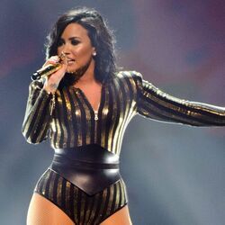 Rascacielos  Chords by Demi Lovato