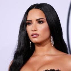 Unforgettable Chords by Demi Lovato