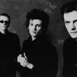 The Light Chords by Love And Rockets