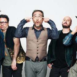 Lucha De Gigantes Chords by Love Of Lesbian